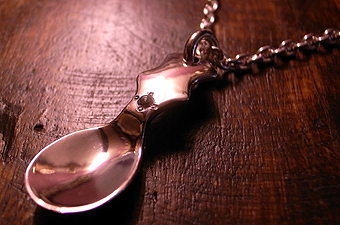 「贈るギフト」ブランド　Fortunate Gift Jewelry　銀のベビースプーン-05